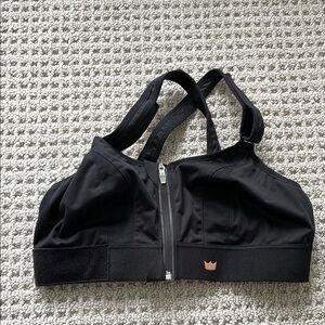 SHEFIT Black Sports Bra with Zip-Front and Adjustable Straps